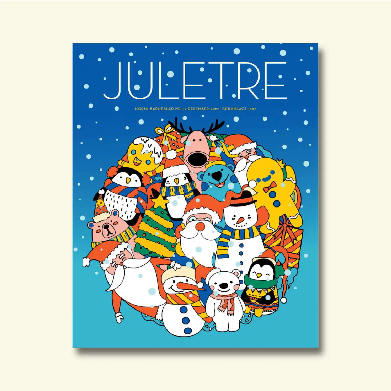 Framside av Norsk Barneblad nr. 12/2020 «Juletre», illustrasjon av julefigurar som nissar, snømenn, pingvinar og eit reinsdyr samla i ein sirkel.