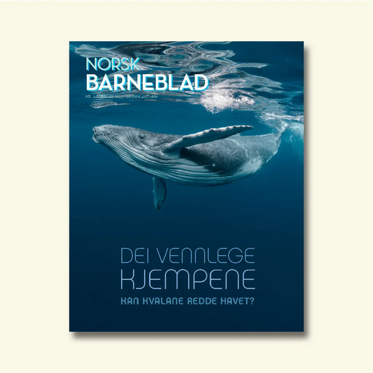 Framside av Norsk Barneblad nr. 2/2022 «Dei vennlege kjempene», undervassbilete av ein knølkval som symjer mot overflata.