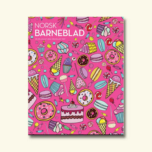 Framside av Norsk Barneblad nr. 7/8 2024 «Sukker», mønster av rosa bakgrunn med donuts, cupcakes, is, macarons og godteri.